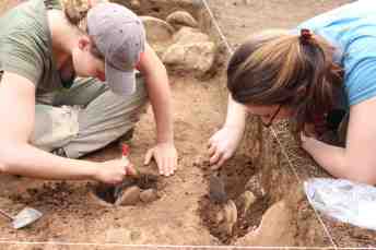 Excavating the complete vessels